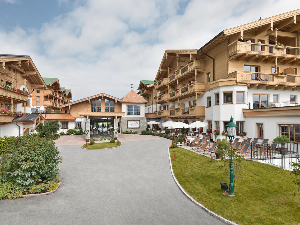 Hotel Forsthofgut Leogang Eksteriør billede